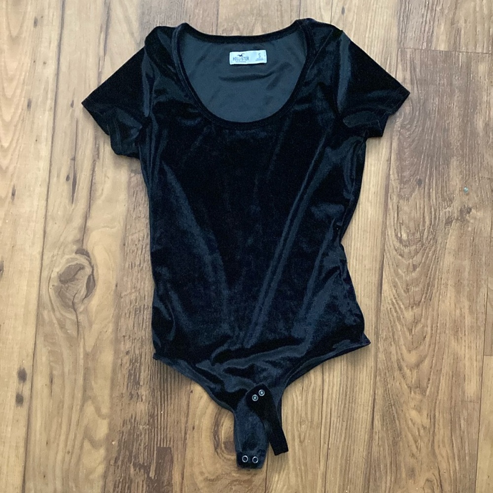 Hollister bodysuit size Small